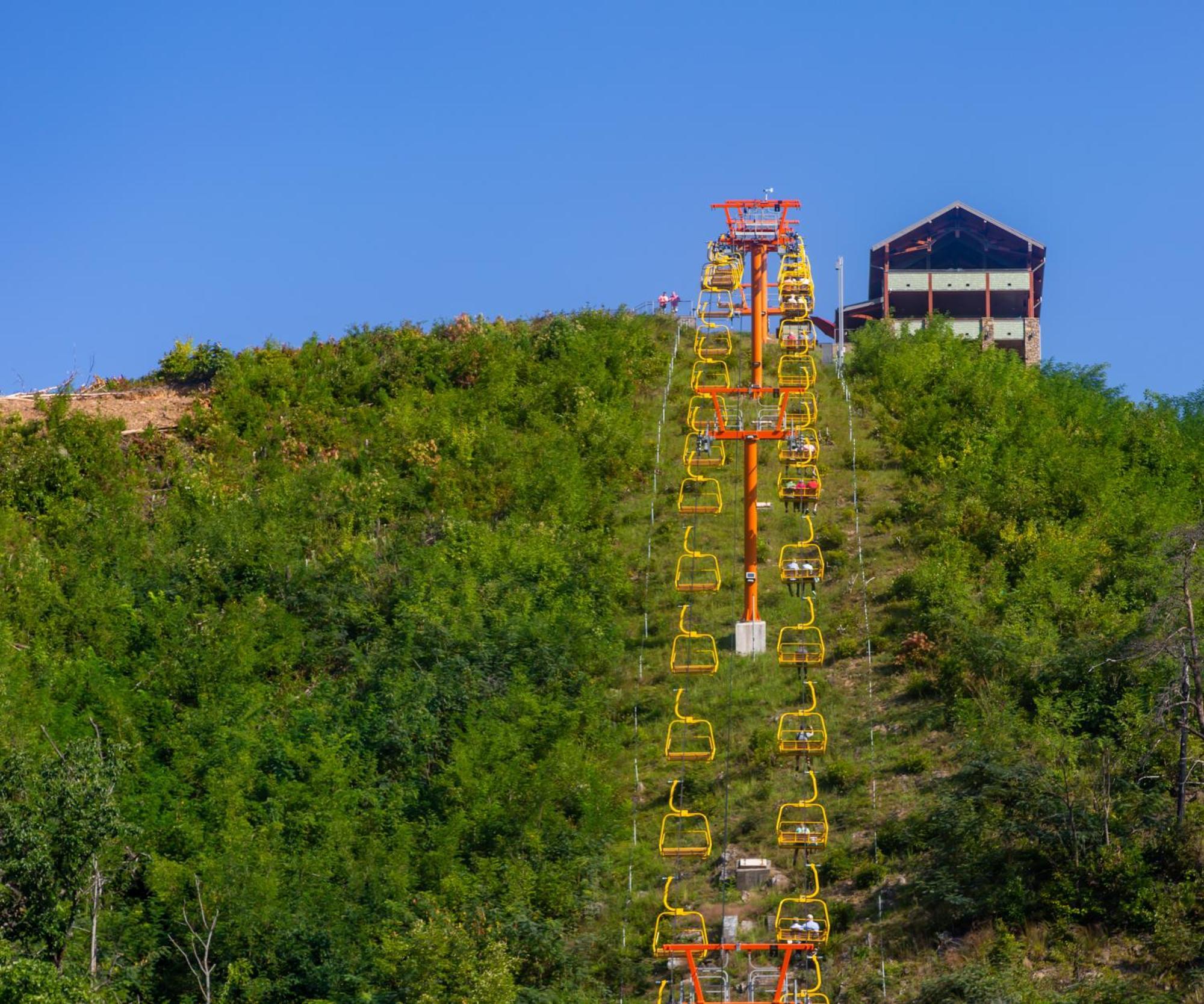 Lazy Bear Lodge, Hot Tub, Resort Pool, Wifi, 1089 Free Tickets Each Paid Day, Dollywood And More 蓋特林堡 外观 照片