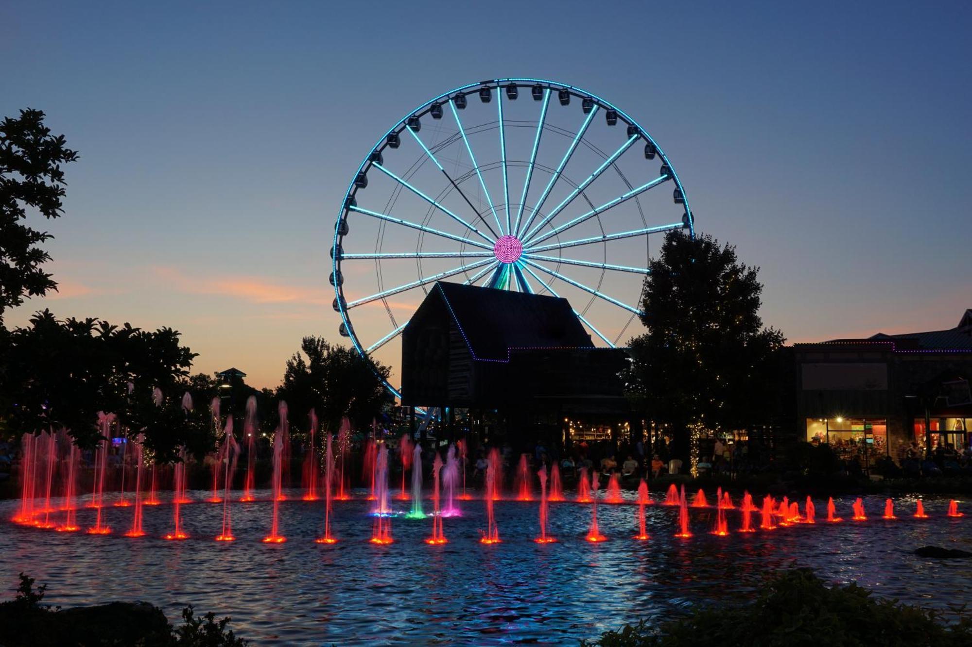 Lazy Bear Lodge, Hot Tub, Resort Pool, Wifi, 1089 Free Tickets Each Paid Day, Dollywood And More 蓋特林堡 外观 照片